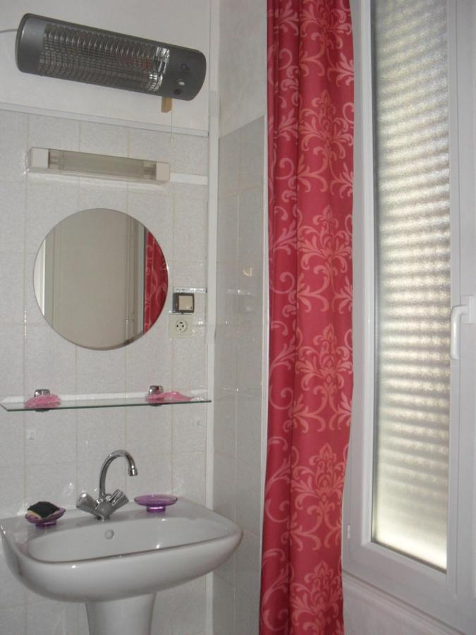 Apartamento Le Select Néris-les-Bains Exterior foto