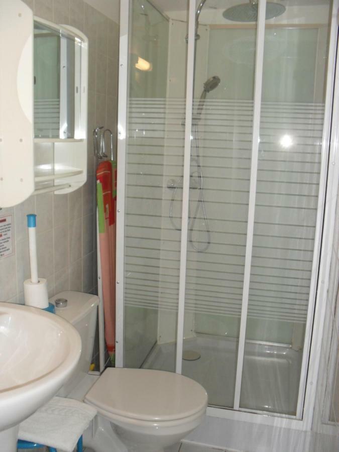 Apartamento Le Select Néris-les-Bains Exterior foto